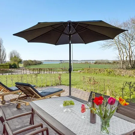 Ermelinda - 900m To The Fjord By Interhome