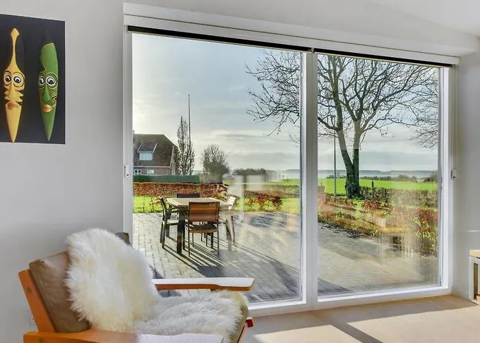 Ermelinda - 900m To The Fjord By Interhome *