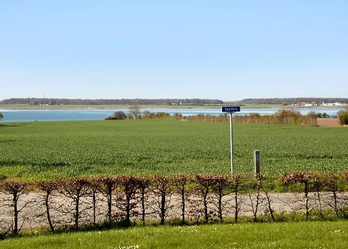 Casa de Férias Ermelinda - 900m To The Fjord By Interhome