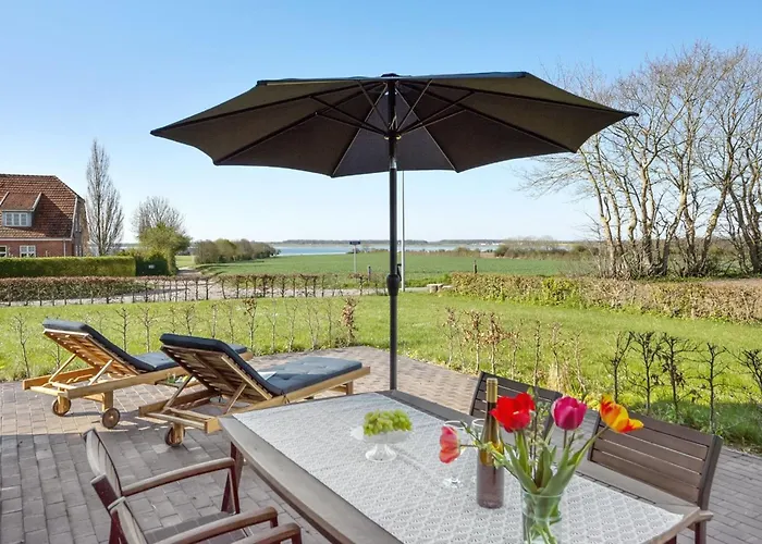 Ermelinda - 900m To The Fjord By Interhome